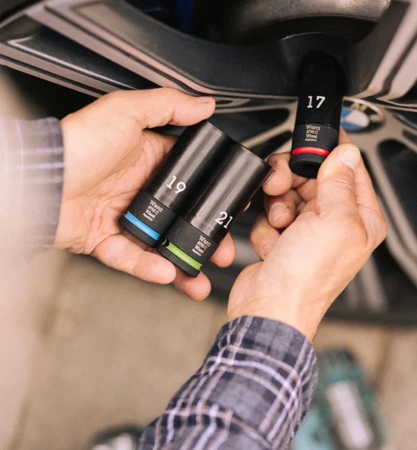 Fullt utsnitt av Wheel Impaktor C Set 1 Pipenøkkelsett 1/2" 3stk M17-21 (produktet) i brukssituasjon