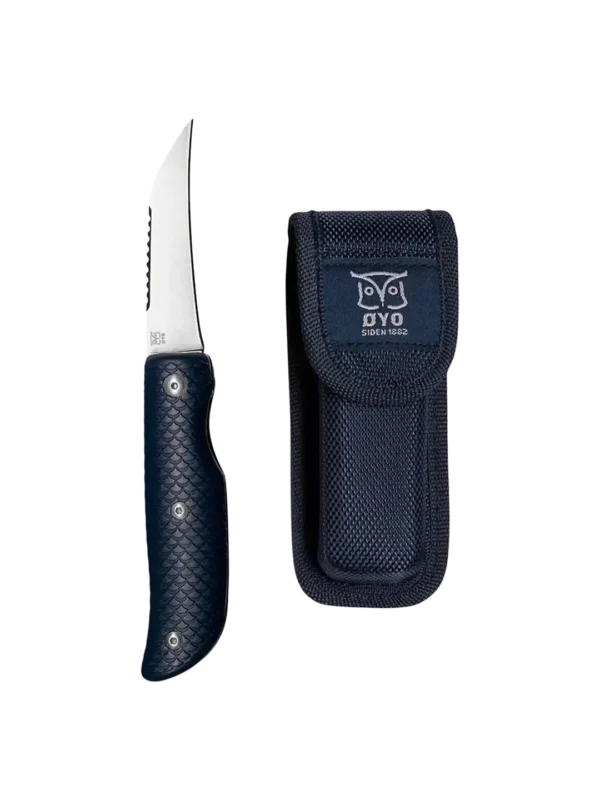 Ekstra utsnitt av Namsen Blå Fiskekniv Foldbar 8cm med slire (produktet) i brukssituasjon